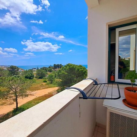 Vau Sea View, T2 Apartment, Close To Beach,Ideal For Families Portimao Luaran gambar